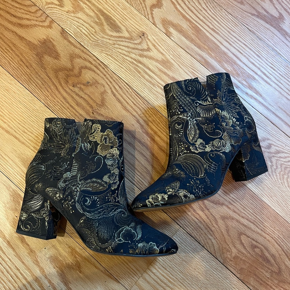 Franco Sarto Booties
